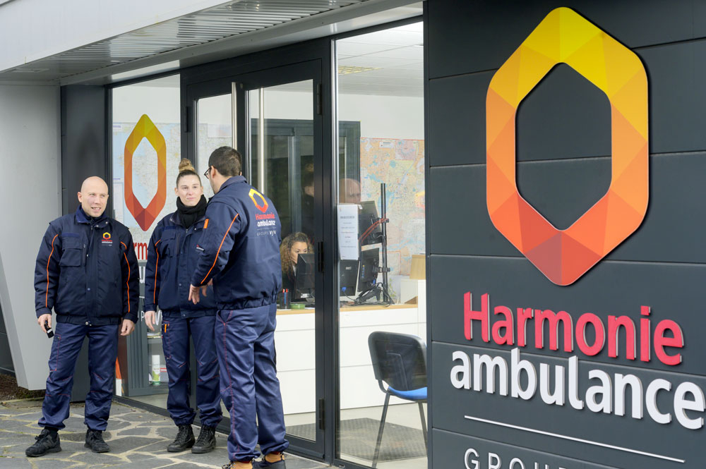 harmonie-ambulance-02-min